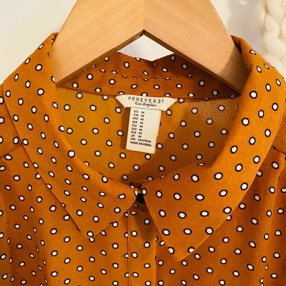 Button blouse - Picture 3 of 3